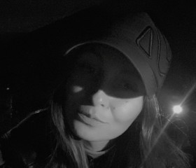 Olga, 40, Berlin