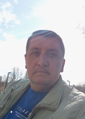 Роман из Москвы 45 лет