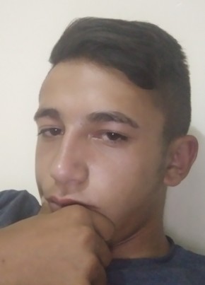 Mehmet, 21, Türkiye Cumhuriyeti, İstanbul