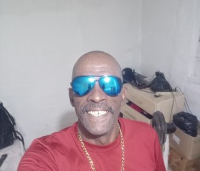 MARCOS, 55, Sao Paulo