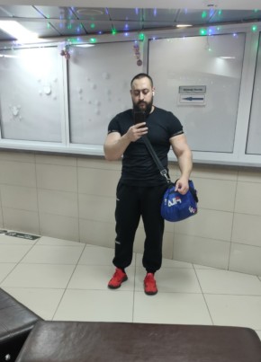 Артур, 33, Россия, Кемерово
