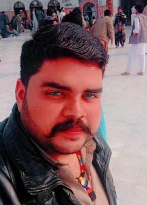 Amir Abbasi, 23, پاکستان, مُلتان‎