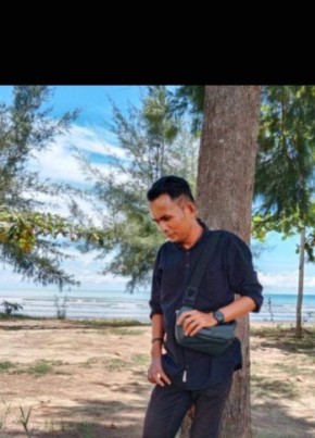Ardin Hulu, 18, Indonesia, Kota Medan