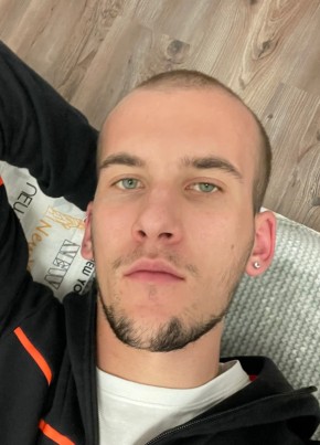 Matteo, 25, Italy, Verona