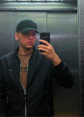 Kirill из Ессентуки 20 лет