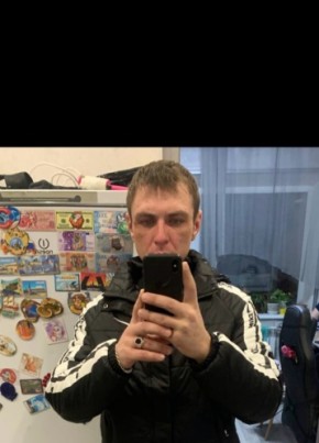 Антон, 32, Россия, Сургут