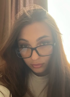 Марина из Екатеринбурга 23 года
