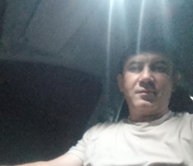 Zhakhangir, 43, Tashkent