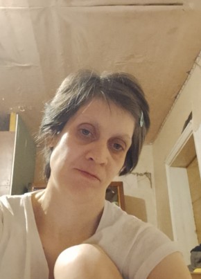 Elena, 39, Russia, Saratov