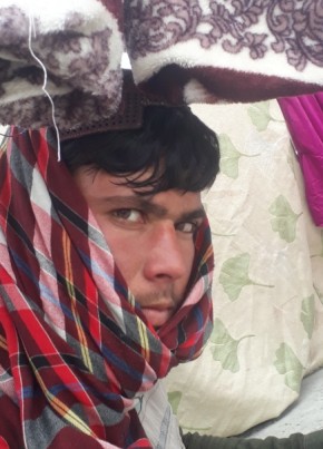 احمد, 18, جمهورئ اسلامئ افغانستان, کابل