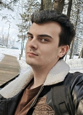 Никита из Ижевска 19 лет