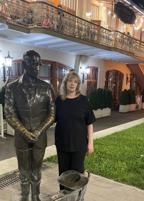 Елена, 61, Россия, Заречный (Пензенская обл.)