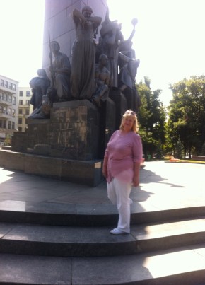 Валентина, 70, Україна, Харків