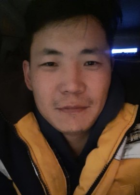 Tseegii, 28, Монгол улс, Улаанбаатар