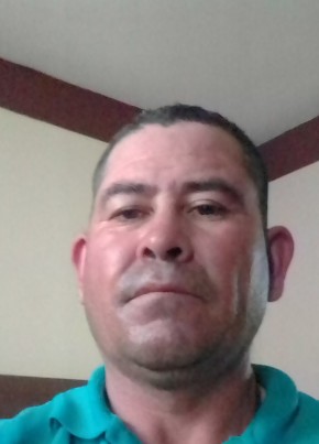 Porfi, 44, Estados Unidos Mexicanos, Pedro Escobedo