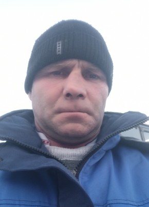 Илья, 47, Россия, Усть-Кут