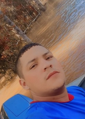 Thiago Neves из Brasília 25 лет