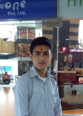 Alok Pratap Si, 41, India, New Delhi