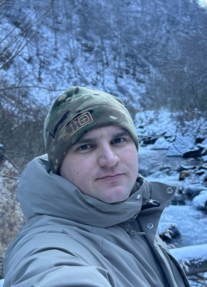 Denis, 31, Russia, Bryansk