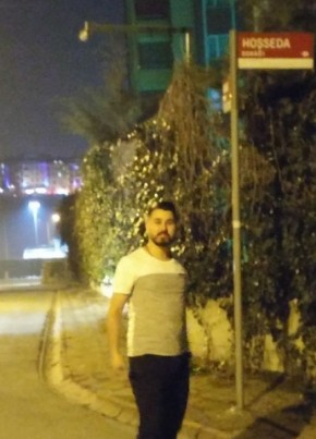 Ibrahim Serkan, 29, Türkiye Cumhuriyeti, İstanbul