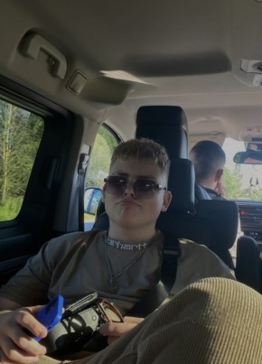 Boris, 19, Russia, Moscow