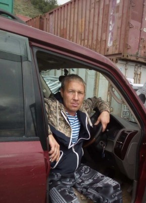 Михаил из Пировское 44 года