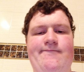 ieuan, 28, Caerphilly