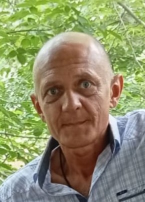 Роман из Ангарска 51 год