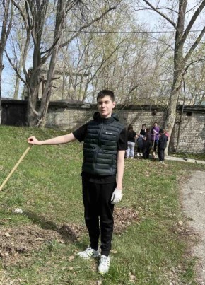Олег, 18, Россия, Димитровград