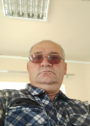 Макс из Астрахани 50 лет