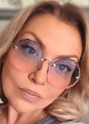 Oksana, 48, Russia, Moscow