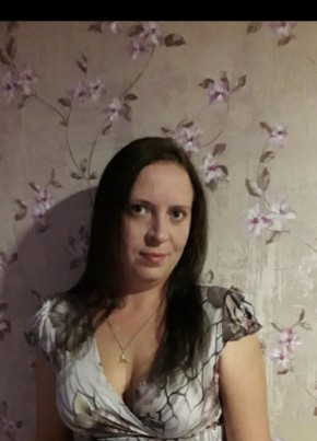 Елена, 38, Россия, Гатчина