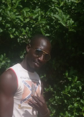 Moussa Traoré, 38, République du Mali, Bamako