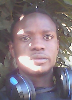 Khulisani, 20, South Africa, Midrand