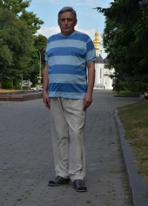 Пётр, 70, Україна, Чернігів