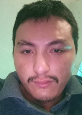 Liu из Manzanillo 20 лет