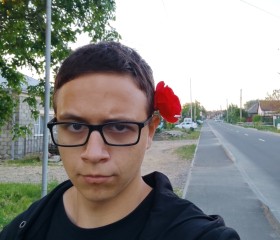 Gleb, 19, Mikhaylovsk (Stavropol)