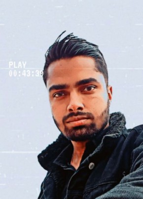 Mustafa, 22, Pakistan, Sialkot