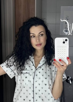 Nadya, 30, Estonia, Tallinn