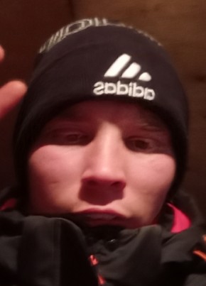 Антон Вахрушев