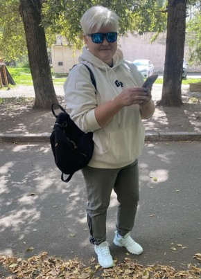 Елена из Челябинска 43 года