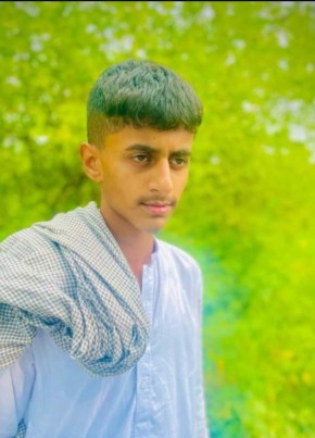 Hamza Jutt, 19, پاکستان, مِيانوالى‎