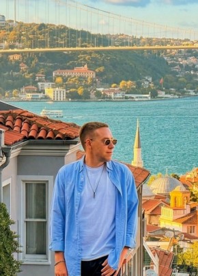 Vlad из Екатеринбурга 37 лет