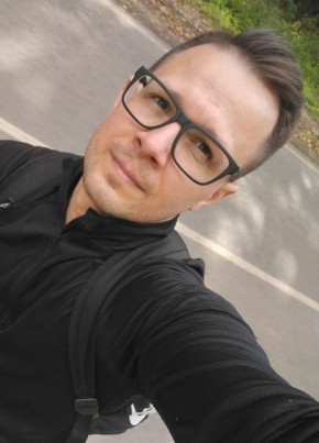 Антон из Новосибирска 38 лет