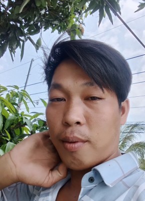 Sang Nguyễn, 34, Công Hòa Xã Hội Chủ Nghĩa Việt Nam, Rạch Giá