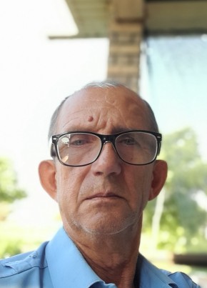 Александр, 66, Россия, Верхний Тагил