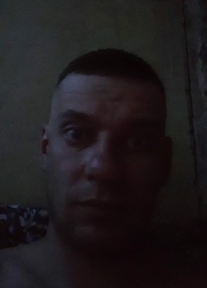 Виктор, 33, Россия, Череповец