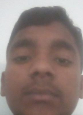Rintukumar, 19, India, Delhi