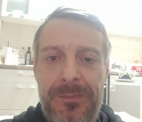 Nikola, 48, Ingija