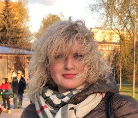 Olga, 48, Moscow
